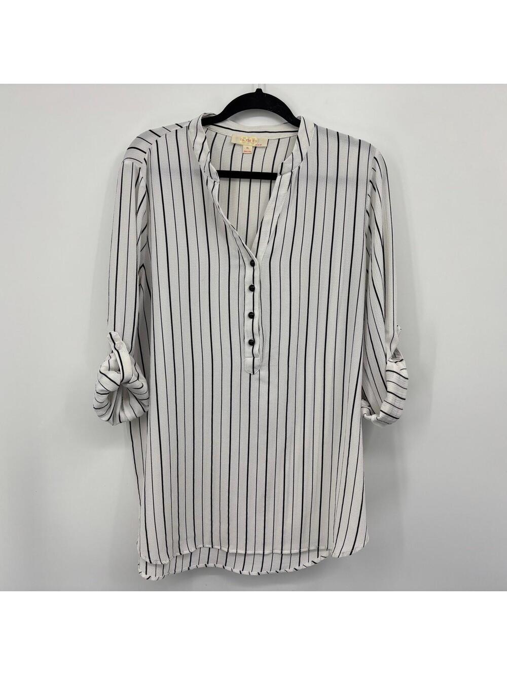 La Vie 89 Top Striped Roll Tab Sleeve Size XL White Black Henley Pullover Blouse